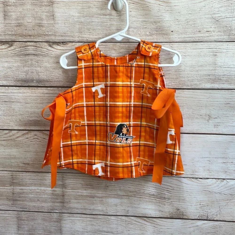HANDMADE TENNESSEE VOLS TWO PIECE SET‎